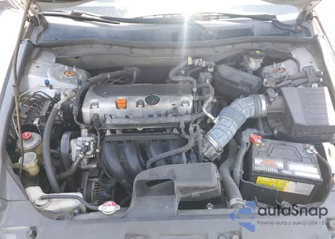 2010 Honda Accord Lx z USA, uszkodzony, nr VIN 1HGCP2F37AA100180